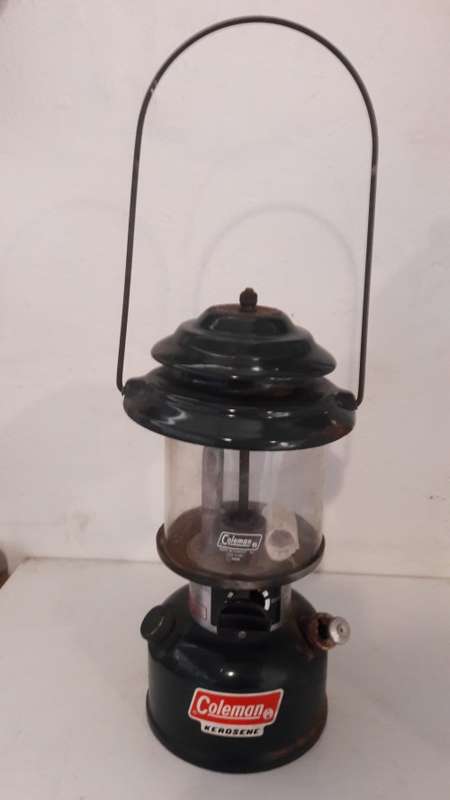 Coleman Kerosene Lantern 214A/700