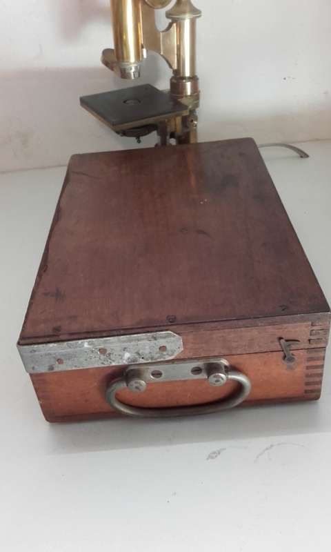 Brass E.Leitz Wetzlar Microscope No 76115 in Wooden Box