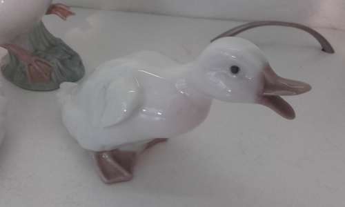 Lladro Goose and Two Goslings Set