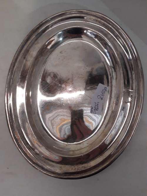 SAR Gravy Boat and dish Set