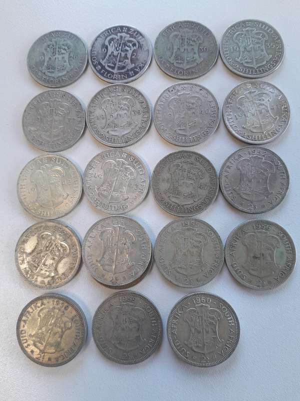 Two Shillings x 22 coins