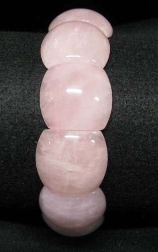 ROSE QUARTZ STRETCH BRACELET.