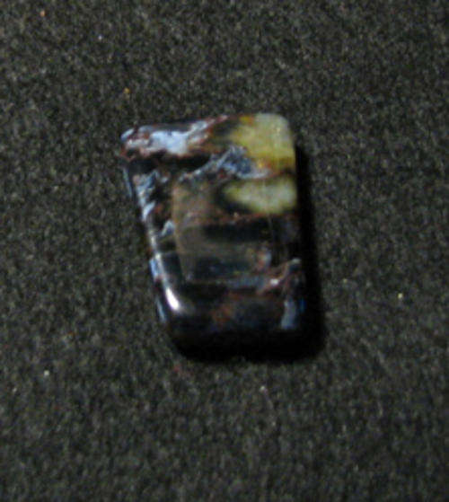 PIETERSITE CARBOCHON