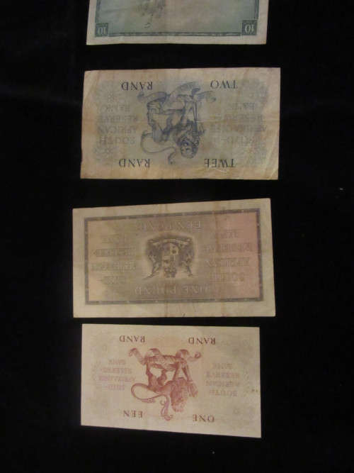 LOT OF OLD SOUTH AFRICAN BANK NOTES