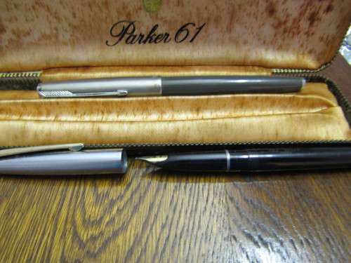 Vintage Pens in box as is