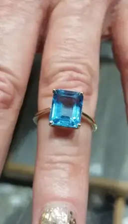 A bespoke Natural Topaz  18k Gold Ring