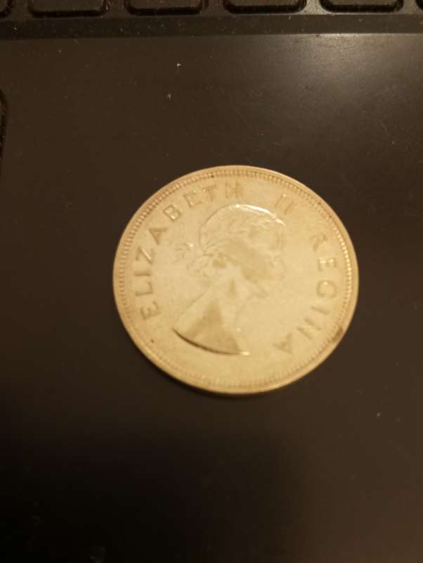 An Elizabeth sa 1954 2& a half shilling