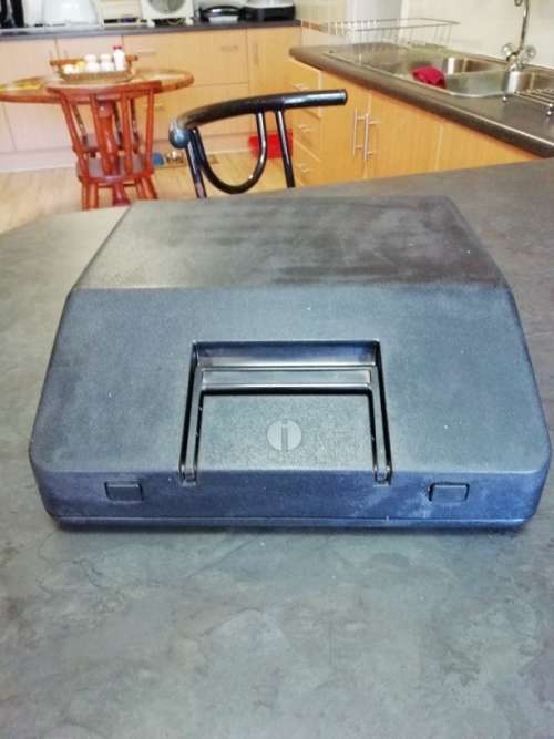 Typewriter - Olympia Monica Electric 5 in carrycase with manual