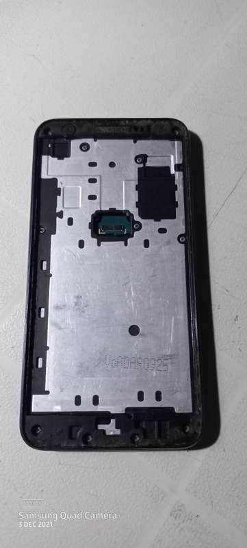 Samsung Galaxy J2 -needs screen repair