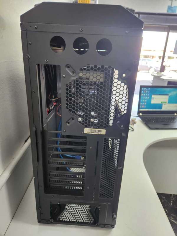 Cooler Master HAF x High Air Flow Tower Computer Case