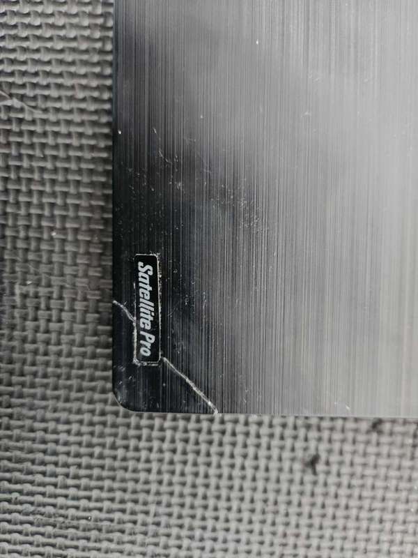 Toshiba Satellite Pro R50