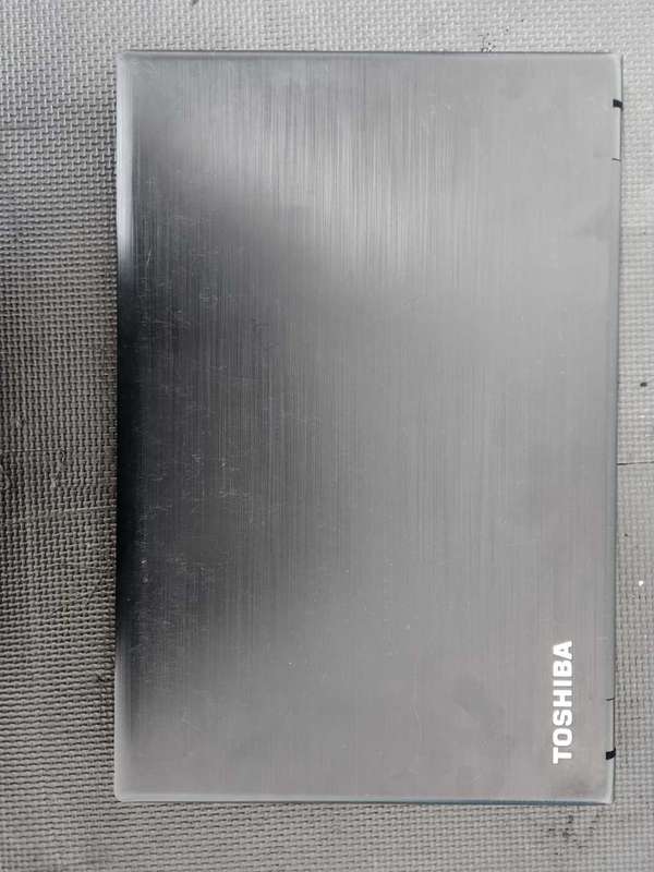 Toshiba Satellite Pro R50