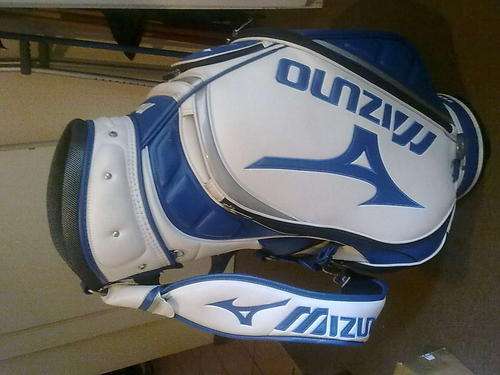 New Mizuno Leather tour bag (As used by Pro's)  Save R1400