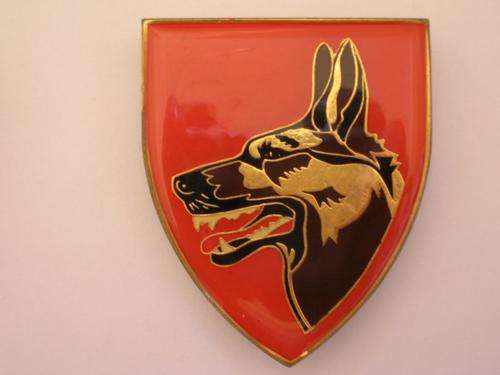 SADF DOG CENTRE SHOULDER FLASH (3 pins)