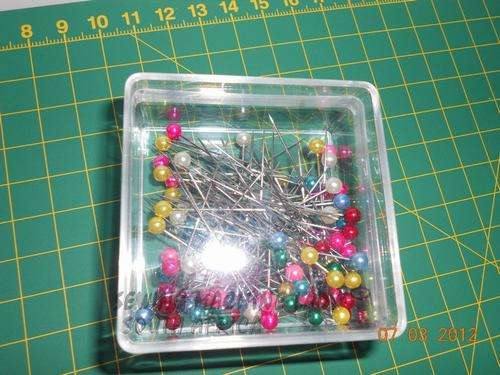 PEARLISED DRESSMAKERS PINS 45MM 10G