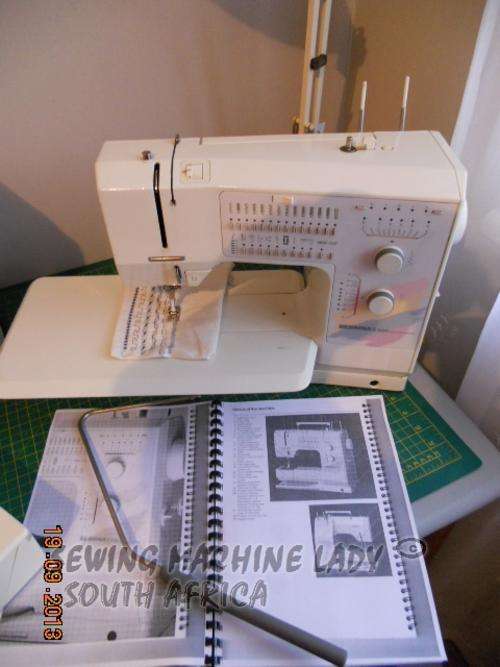 BERNINA 1090 SEWING MACHINE (SWISS MADE)