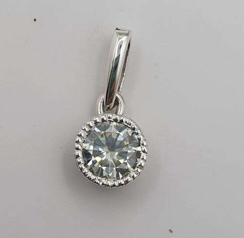 1.7ct Moissanite Pendant *hand made