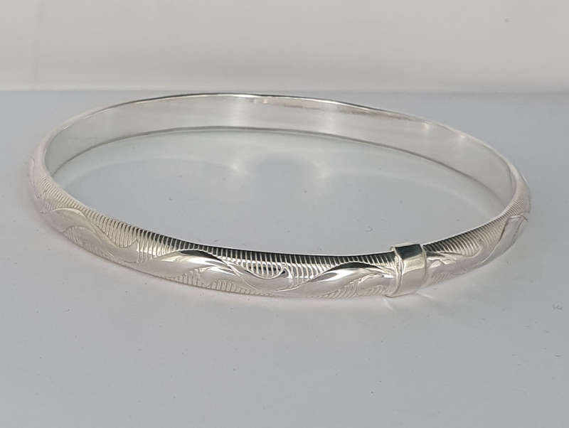 Christmas special! Bangle-