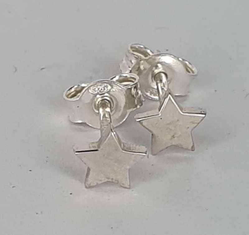 Cute Star earrings!