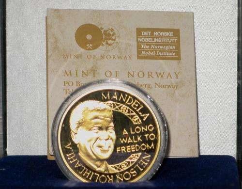 Nelson Mandela & FW de Klerk 1oz Gold 24 Carat (999.99) NOBEL PEACE