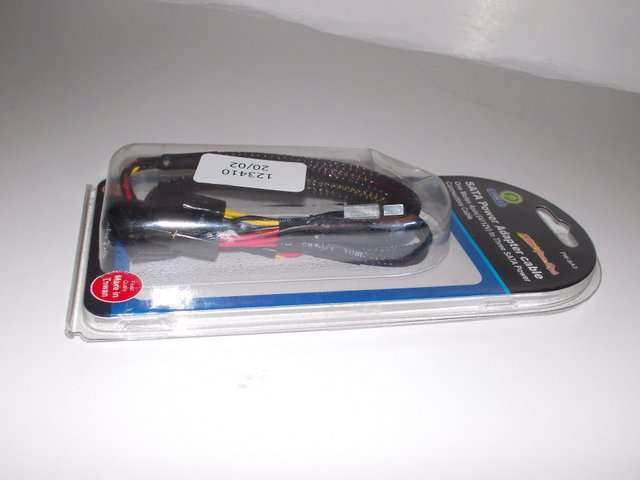 Molex to 3 X SATA converter