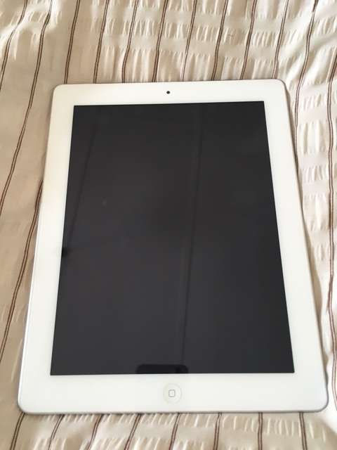 Ipad 2 |16GB|Wifi and Cellular
