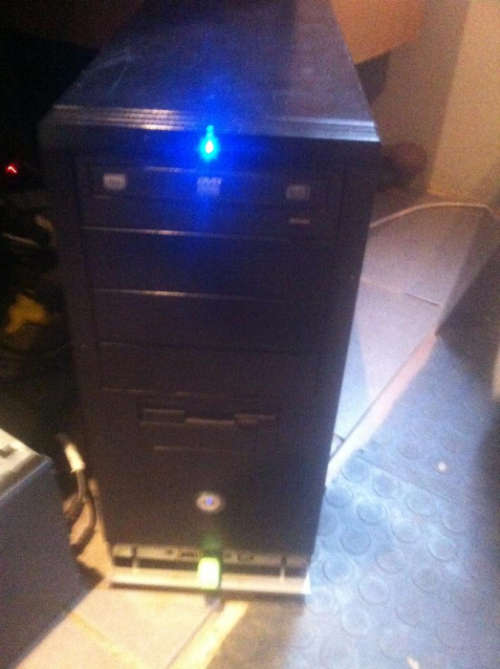 Gigabyte AMD PC + Monitor + Mouse + Keyboard