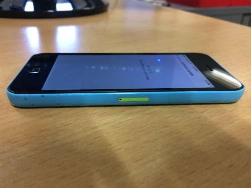 iPhone 5c 8GB iOS  10.3.3 LTE