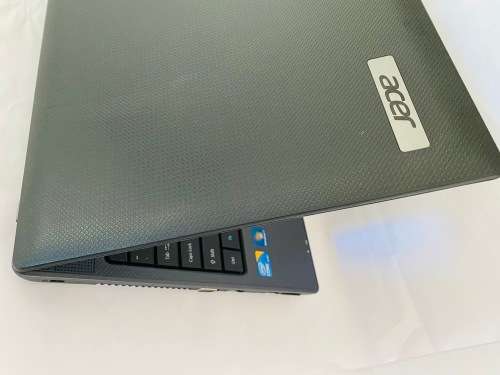 *LIKE NEW**ACER TRAVELMATE 5744 INTEL CORE - i3 | 8GB RAM | 500GB HDD | HD 15.6 LED LCD*