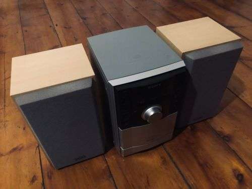 **Vintage** Sony EH10 - Micro System | MP3 | Tuner | Cassette | Aux | Hifi