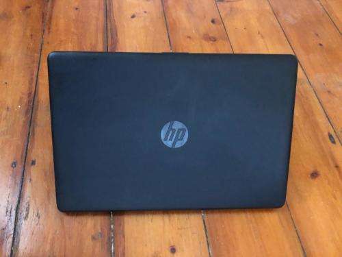 HP 250 G6 15.6` Core i3-5005u 8GB RAM 500GB HDD Win 10 Pro Full HD 1080P Dispay
