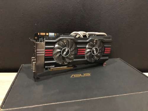 *LIKE NEW* 4K  ASUS GeForce GTX 770 DirectCU II GPU *BOXED*