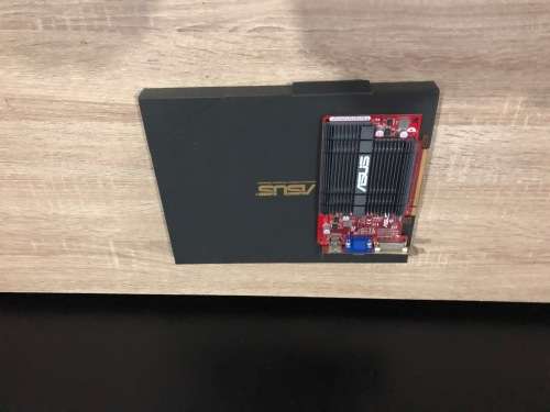 *LIKE NEW*  ASUS GeForce EAH4350 SILENT/DI/1GD2/A  GPU *BOXED*
