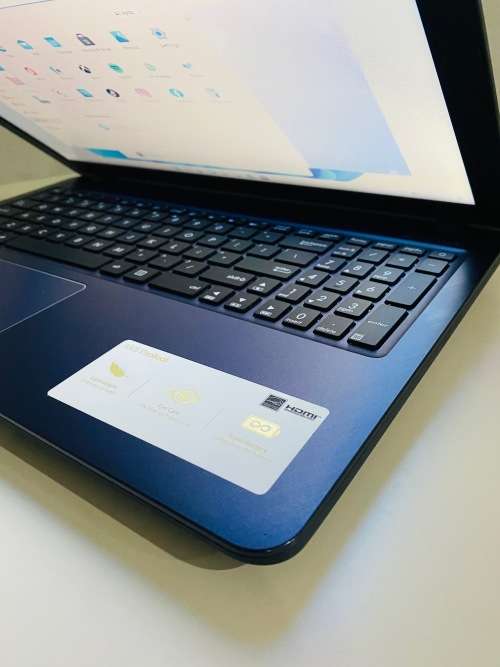 **DEMO** ASUS VivoBook X543 Laptop | Windows 11 | 4GB DDR4 | 1TB HDD | 15.6` HD | 720P WEB CAM