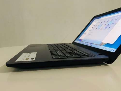 **DEMO** ASUS VivoBook X543 Laptop | Windows 11 | 4GB DDR4 | 1TB HDD | 15.6` HD | 720P WEB CAM