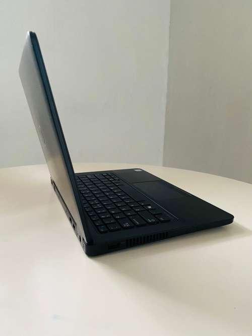 *BOXED* Dell Latitude E5270 UltraBook Intel Core i5-6th Gen 8GB DDR4 Memory 256GB SSD LTE