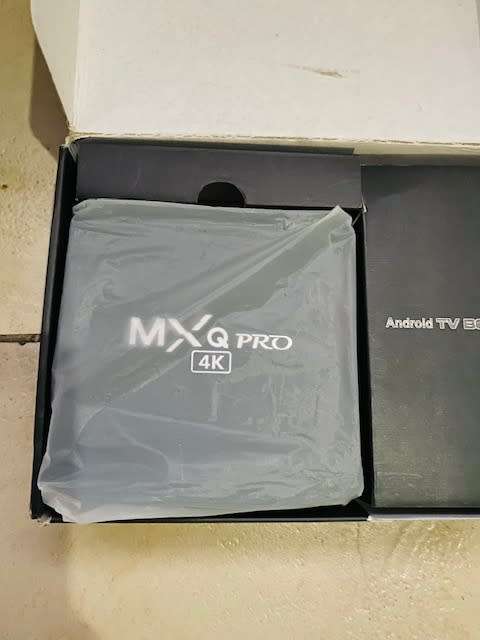 Android TV Box, 2x Remotes, DVD Player