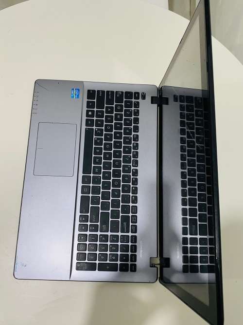 *TOUCH SCREEEN*ASUS Laptop Core i3 3rd Gen 3217U | Windows 10 | 4GB DDR3 | 500GB HDD **PLEASE READ**