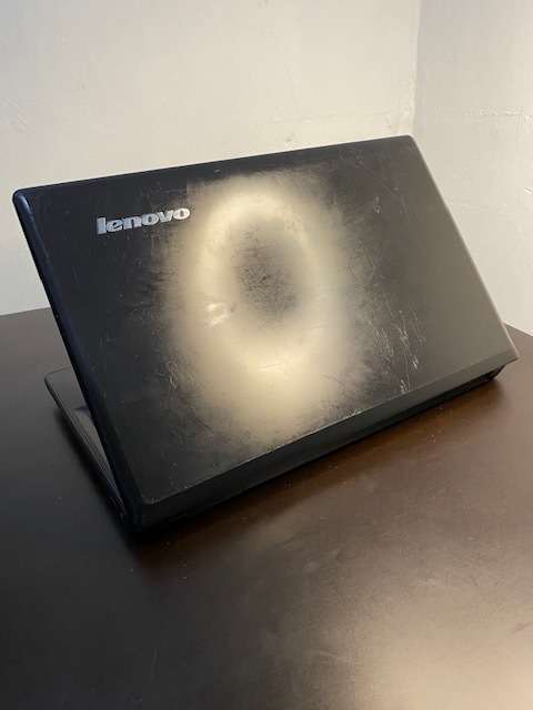 Lenovo G585 20137 15.6 Laptop AMD E-300 1.30ghz 1TB HDD 4GB RAM Windows 10