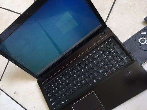 Lenovo G585 20137 15.6 Laptop AMD E-300 1.30ghz 1TB HDD 4GB RAM Windows 10