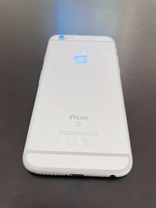 Apple iPhone 6S 64GB - Silver - International Version - CPO