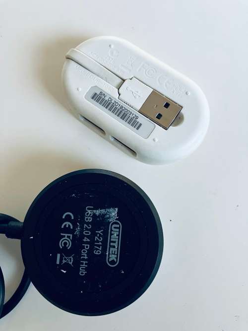 2x 4 Port USB Hubs