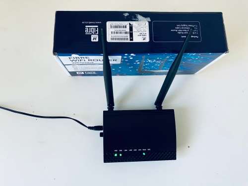 Mweb WR7010 V2 2.4G FTTH Wireless Router - ****FIBRE READY****