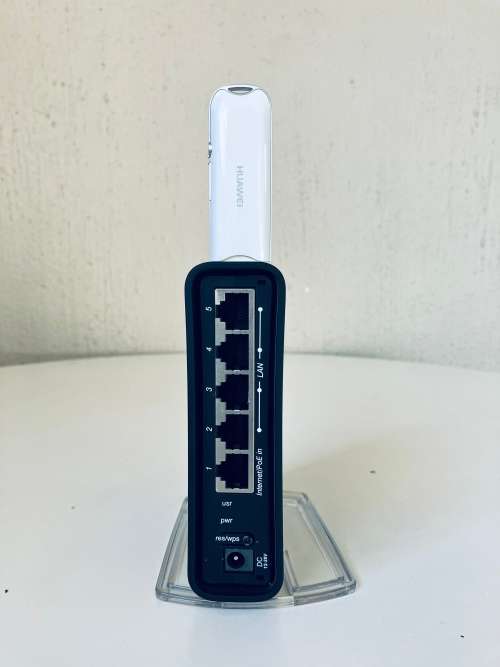 MikroTik hAP ac2 5 Port Gigabit WiFi 5 Router + Huawei 3G Modem- **BACKUP INTERNET ACCESS**