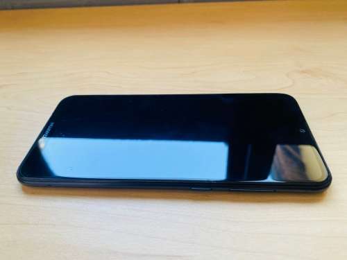 Huawei Y7 2019 32GB Dual Sim - Midnight Black - PLEASE READ
