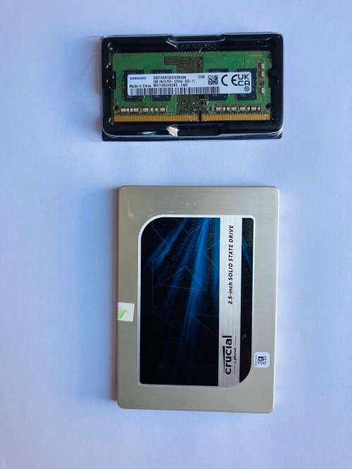 Laptop Upgrade Kit - 4GB DDR4 RAM + 256GB M.2 Solid State Drive - WINDOWS 10 PRO Included