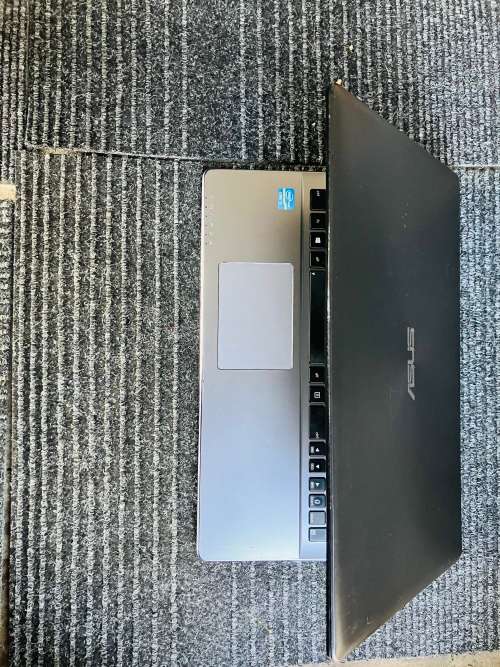*TOUCH SCREEEN*ASUS Laptop Core i3 3rd Gen 3217U | Windows 10 | 4GB DDR3 | 500GB HDD **PLEASE READ**