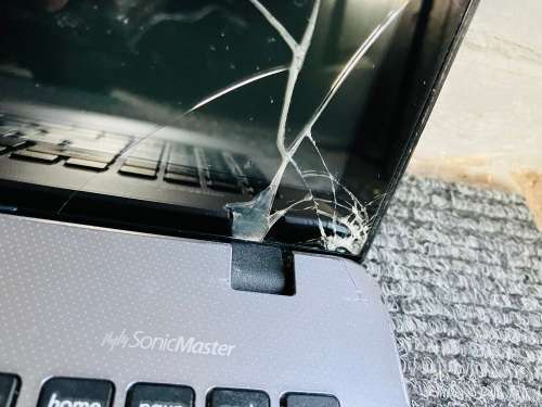 *TOUCH SCREEEN*ASUS Laptop Core i3 3rd Gen 3217U | Windows 10 | 4GB DDR3 | 500GB HDD **PLEASE READ**