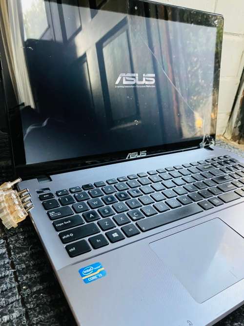 *TOUCH SCREEEN*ASUS Laptop Core i3 3rd Gen 3217U | Windows 10 | 4GB DDR3 | 500GB HDD **PLEASE READ**
