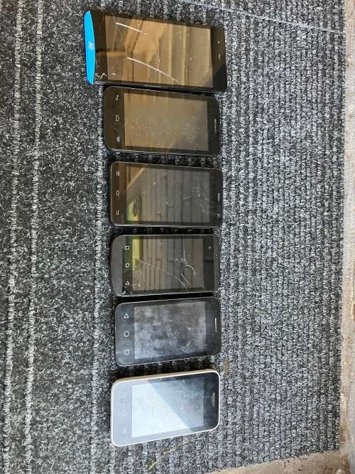 clearance - Mobicel, Vodafone, AG, itel Smartphones [ Spares or Repairs ]